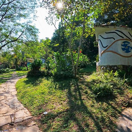 Hotel Cerveceria James Xilitla Exteriér fotografie