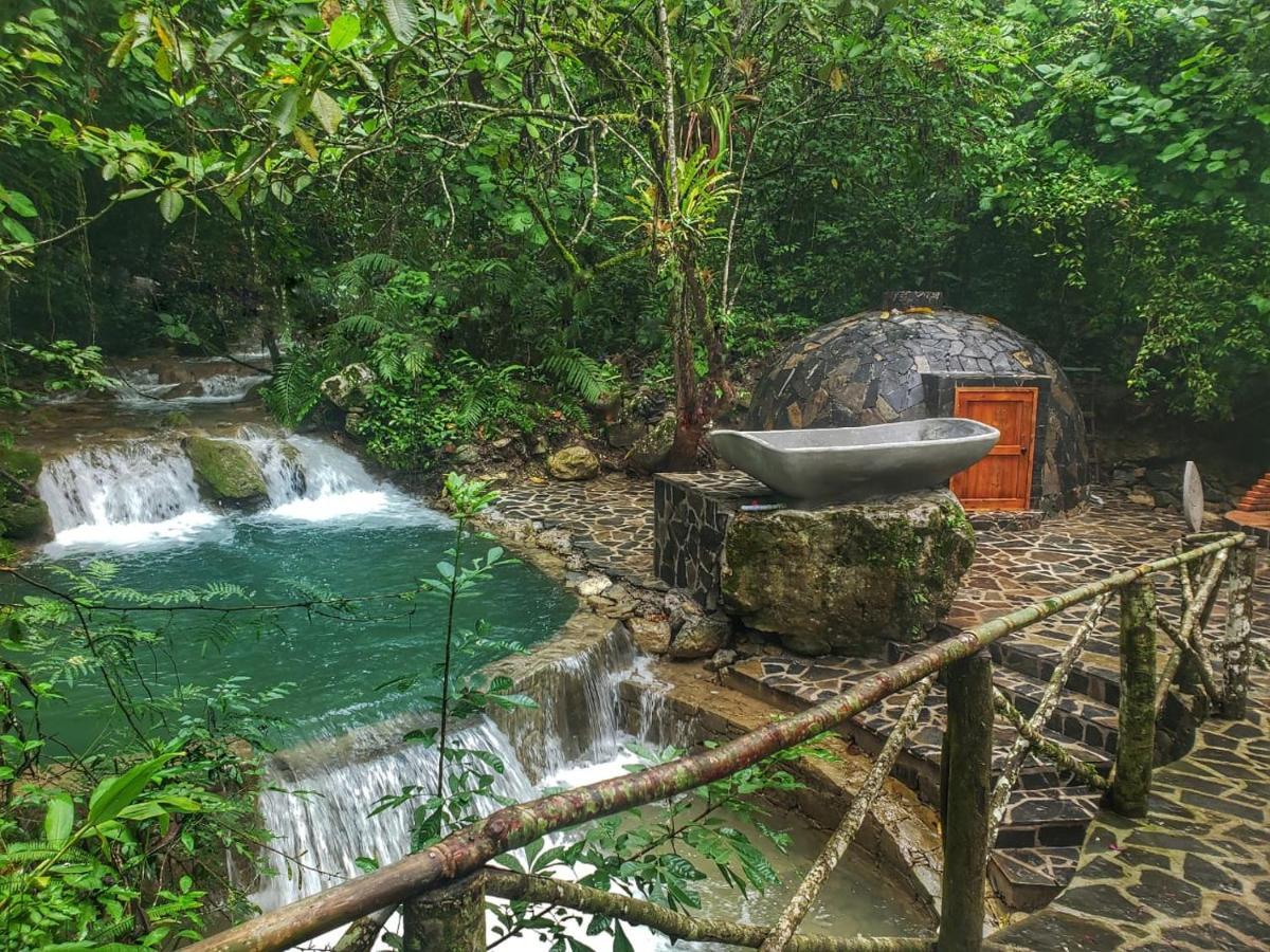 Hotel Cerveceria James Xilitla Exteriér fotografie
